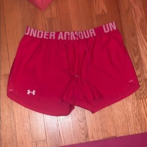 UNDER ARMOUR SHORTS
